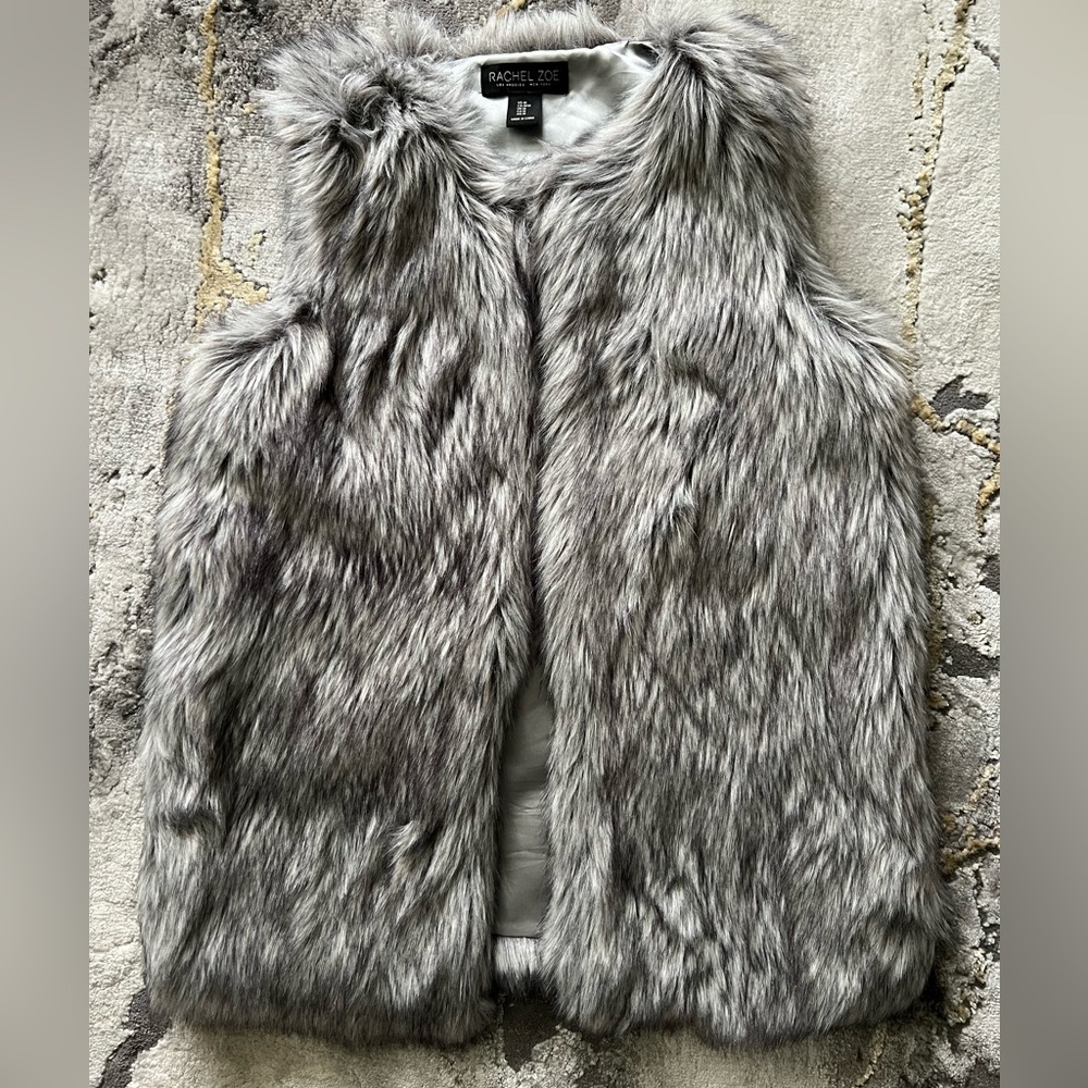Rachel Zoe faux fur vest with pockets size M